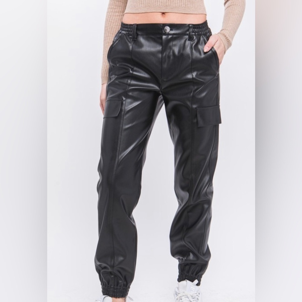 Hot🔥 Black Faux Leather Cargo Joggers